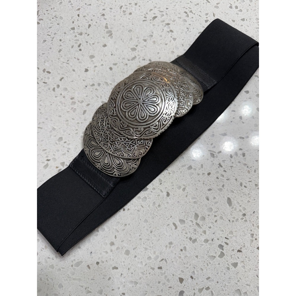 Chunky Boho Cinch Belt Black EUC Etched Medallion Elastic 41" Long stretch OS